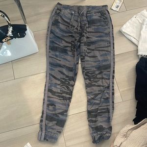 Vintage Havana Grey camo joggers